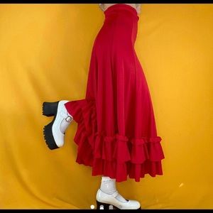 ❣️Red ruffle prairie skirt❣️